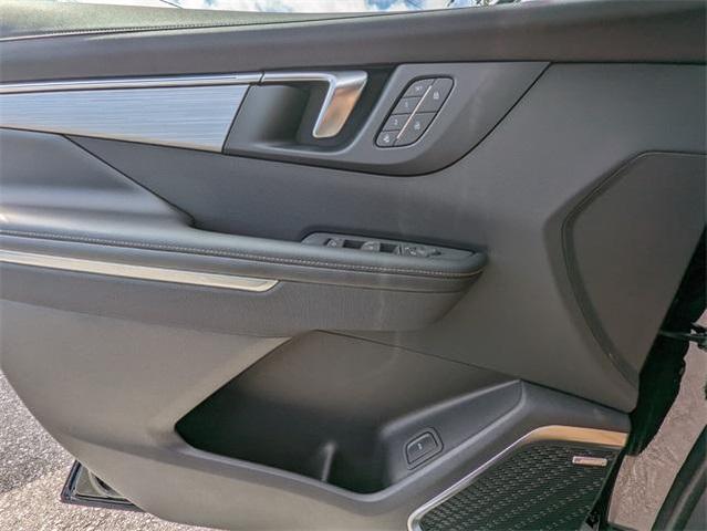 Photo of 2025 Ebony Twilight Metallic Buick Enclave