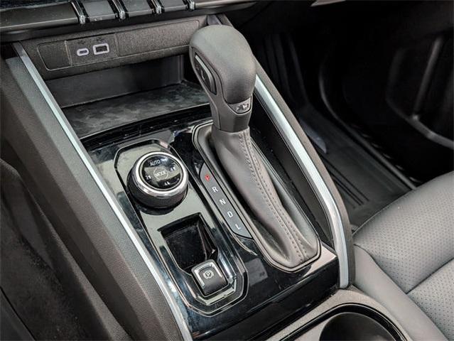 Photo of 2024 Sterling Gray Metallic Chevrolet Colorado