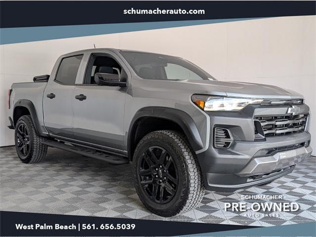 Photo of 2024 Sterling Gray Metallic Chevrolet Colorado