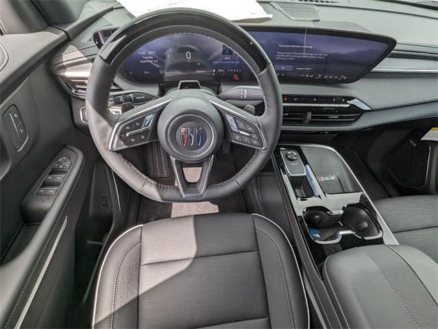 Photo of 2025 White Frost Tri-Coat Buick Enclave