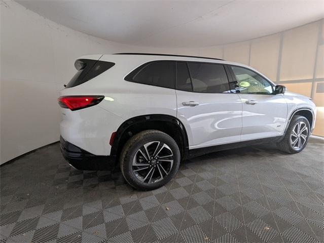 Photo of 2025 White Frost Tri-Coat Buick Enclave