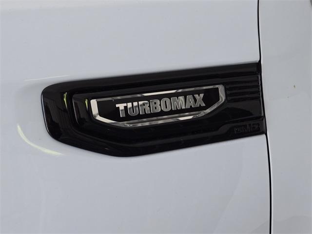 Photo of 2025 Summit White GMC Sierra 1500