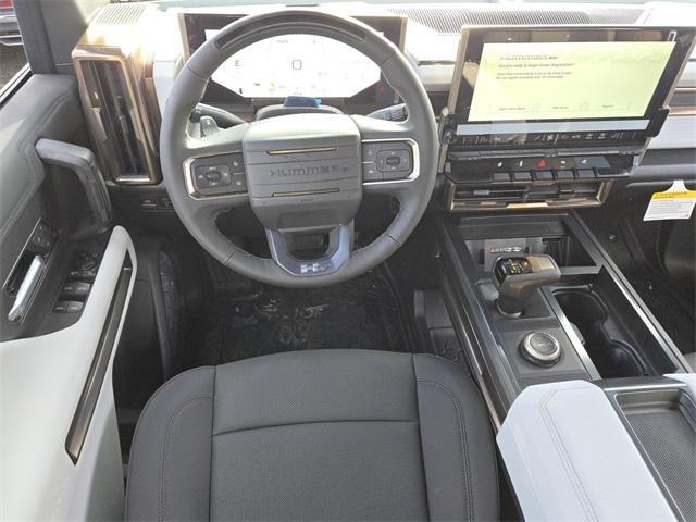 Photo of 2025 Black GMC HUMMER EV SUV