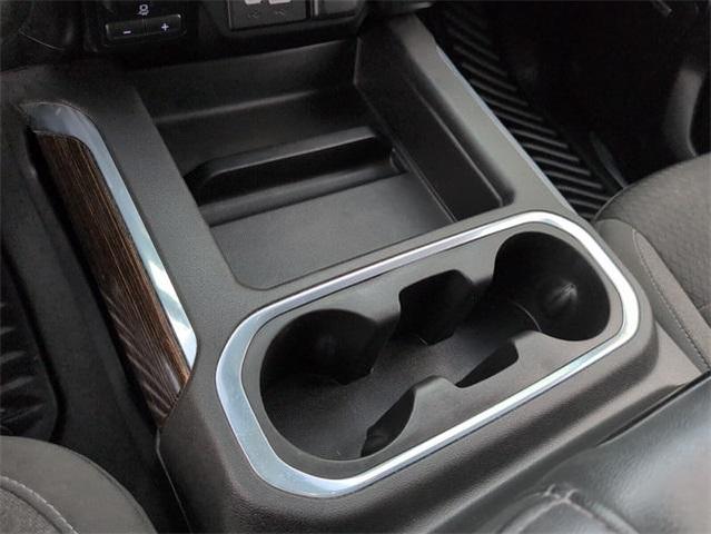 Photo of 2021 Summit White GMC Sierra 1500