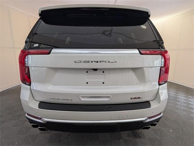 Photo of 2025 White Frost Tri-Coat GMC Yukon
