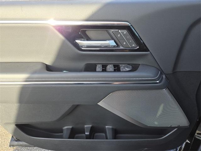 Photo of 2025 Onyx Black GMC Sierra EV