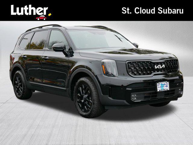 Photo of 2024 Ebony Black Kia Telluride