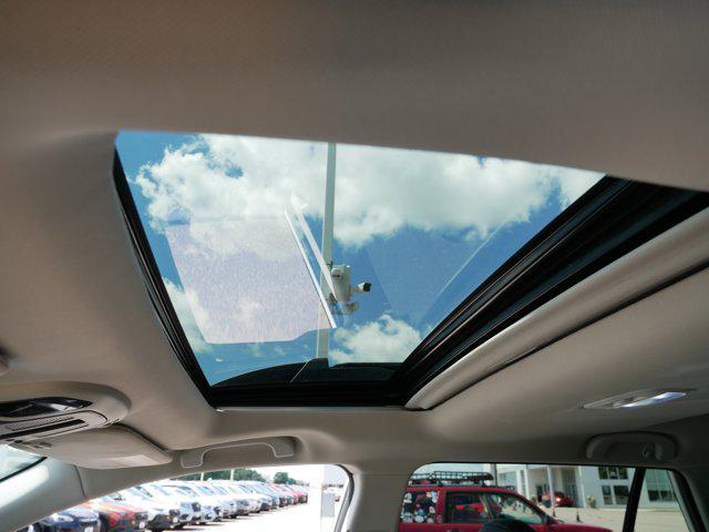 Photo of 2023 Crystal White Pearl Subaru Outback