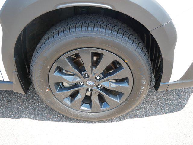 Photo of 2023 Crystal White Pearl Subaru Outback