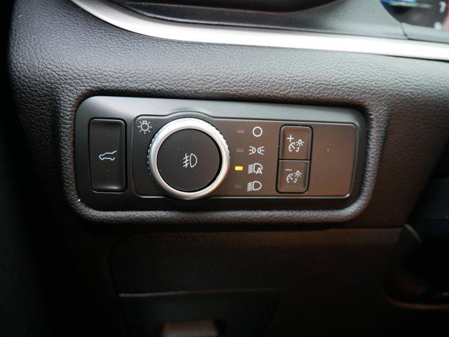 Photo of 2022 Star White Metallic Tri-Coat Ford Explorer