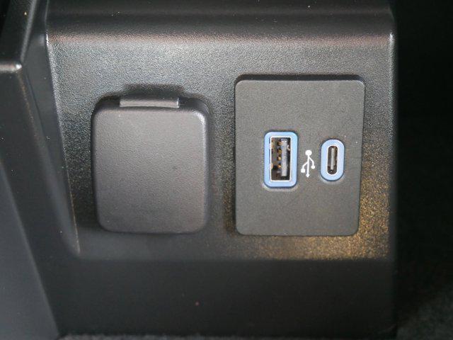 Photo of 2022 Star White Metallic Tri-Coat Ford Explorer