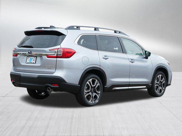 Photo of 2025 Ice Silver Metallic Subaru Ascent