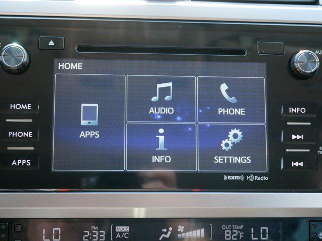 Photo of 2017 Crystal White Pearl Subaru Outback