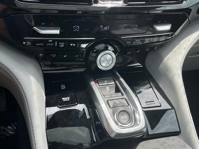 Photo of 2026 Solar Silver Metallic Acura MDX