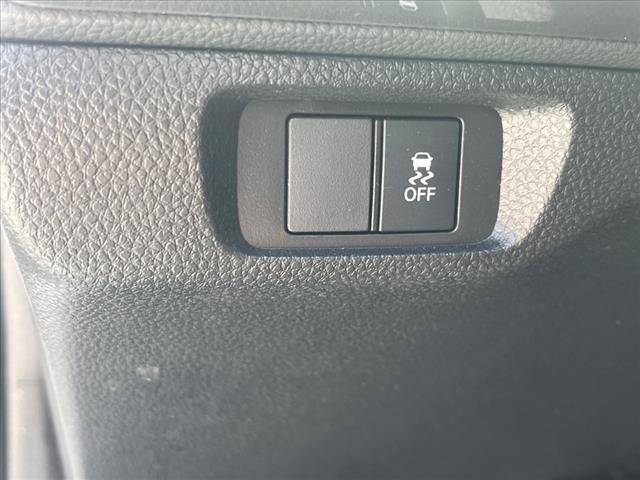 Photo of 2025 Platinum White Pearl Acura Integra