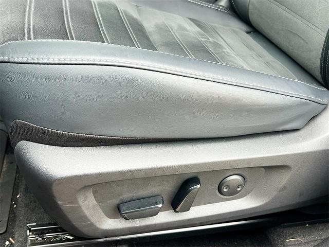 Photo of 2024 Black Diamond Mitsubishi Outlander