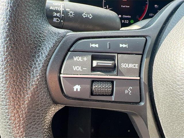 Photo of 2023 Crystal Black Pearl Honda HR-V