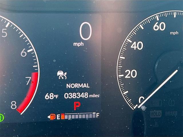 Photo of 2023 Crystal Black Pearl Honda HR-V