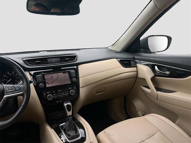 Photo of 2020 Caspian Blue Nissan Rogue