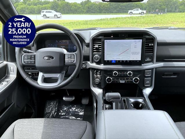 Photo of 2025 Oxford White Ford F-150