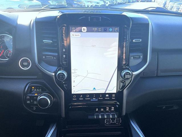 Photo of 2024 Diamond Black Crystal Pearlcoat RAM 1500