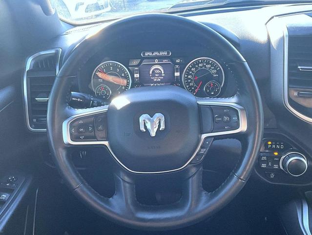 Photo of 2024 Diamond Black Crystal Pearlcoat RAM 1500