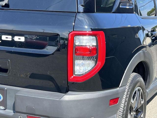 Photo of 2021 Shadow Black Ford Bronco Sport