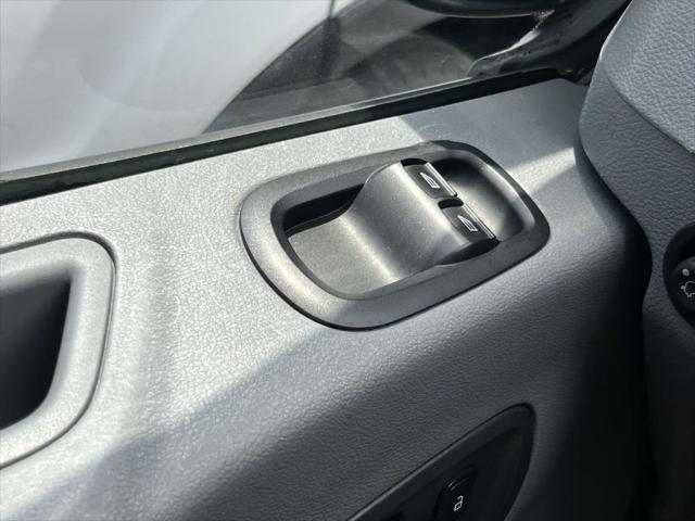 Photo of 2015 Lunar Sky Metallic Ford Transit-350