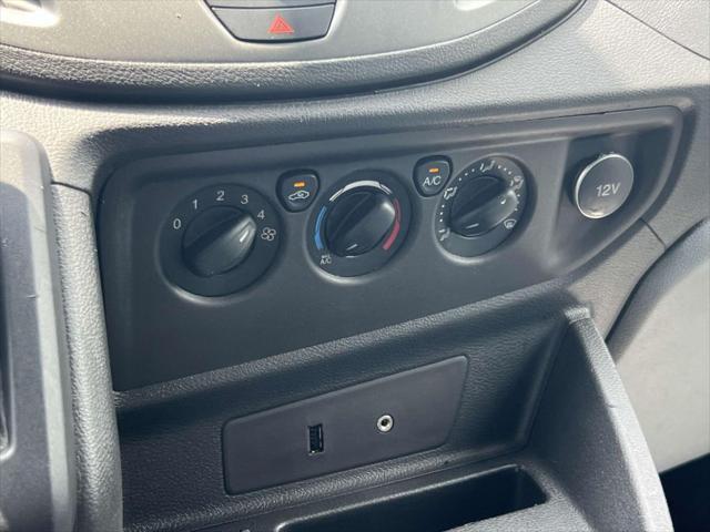 Photo of 2015 Lunar Sky Metallic Ford Transit-350