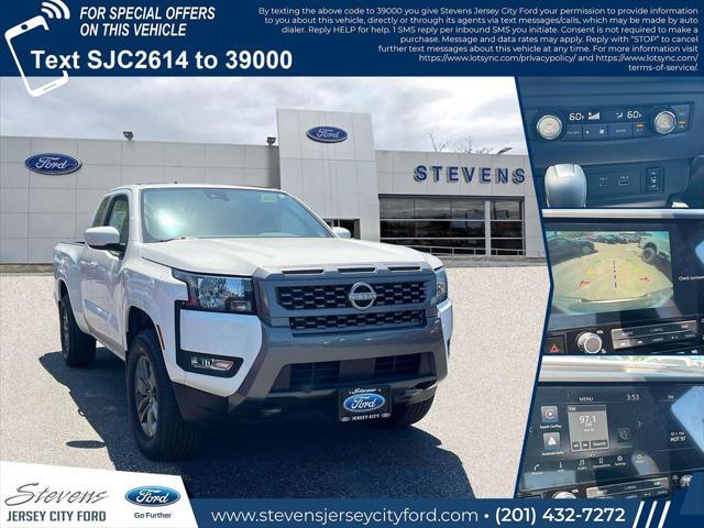 Photo of 2025 Glacier White Nissan Frontier