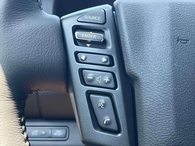 Photo of 2025 Glacier White Nissan Frontier
