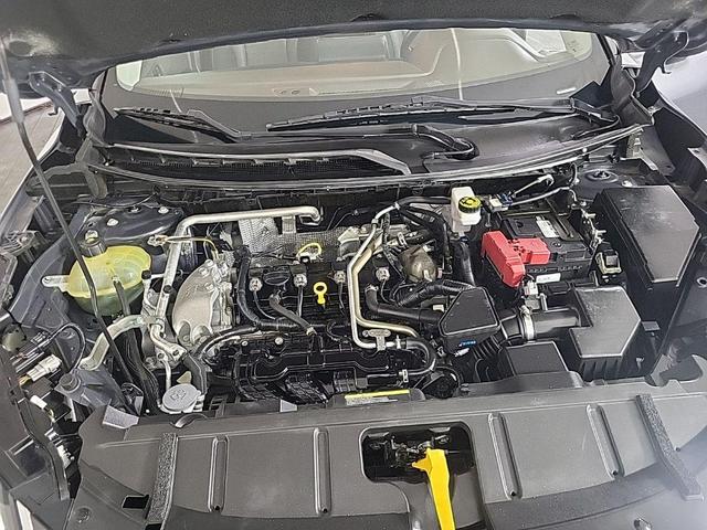 Photo of 2021 Boulder Gray Pearl Nissan Rogue
