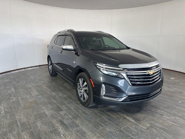 Photo of 2022 Iron Gray Metallic Chevrolet Equinox