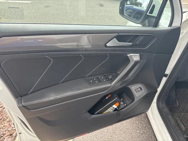 Photo of 2022 Pure White Volkswagen Tiguan