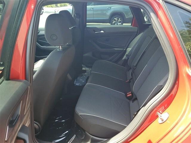 Photo of 2025 Kings Red Volkswagen Jetta