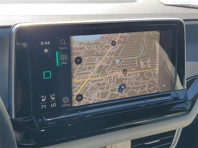 Photo of 2025 Deep Black Pearl Volkswagen Atlas Cross Sport
