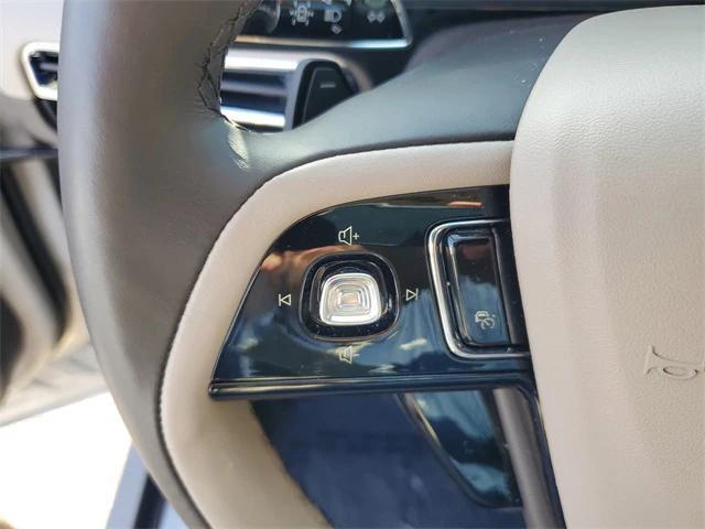 Photo of 2024 Pearl Metallic Lincoln Corsair