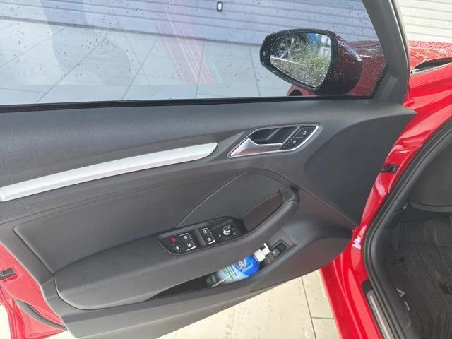 Photo of 2017 Tango Red Audi A3