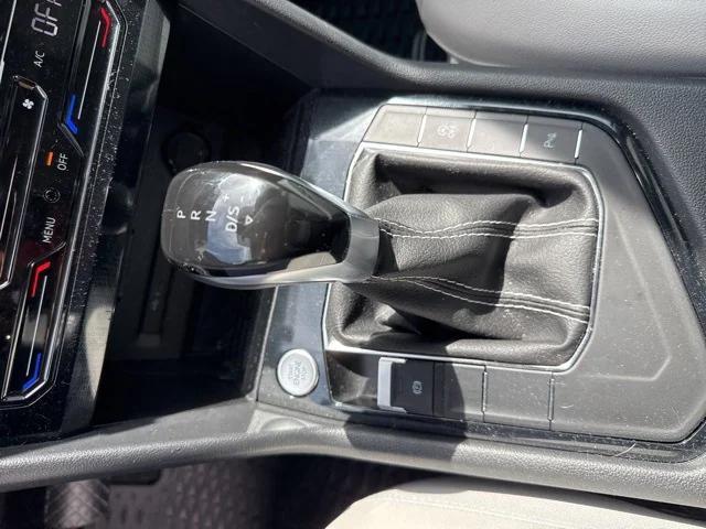 Photo of 2025 Deep Black Volkswagen Taos