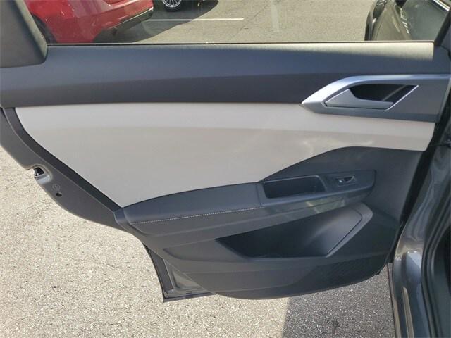Photo of 2025 Gray Volkswagen Taos