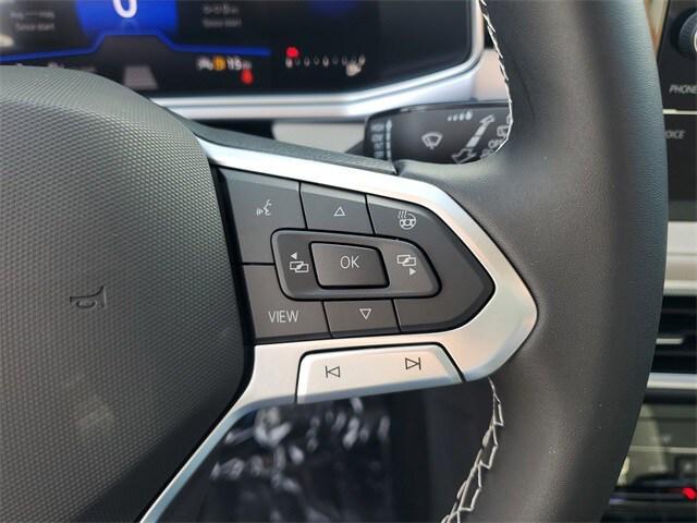 Photo of 2025 Gray Volkswagen Taos