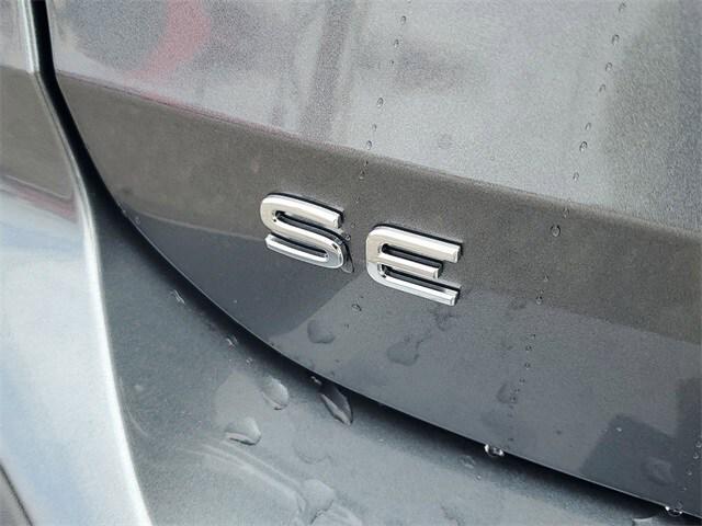 Photo of 2025 Gray Volkswagen Taos
