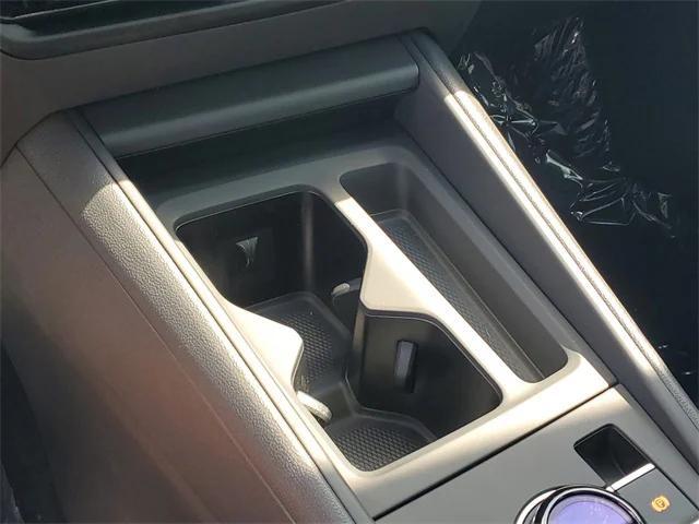 Photo of 2025 Platinum Gray Volkswagen Tiguan