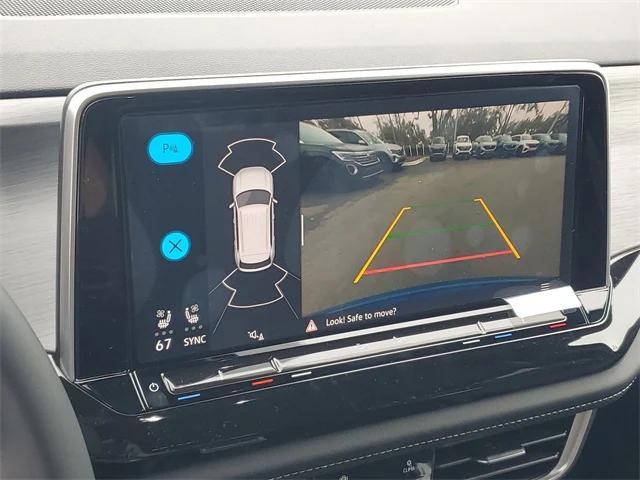 Photo of 2025 Blue Volkswagen Atlas Cross Sport
