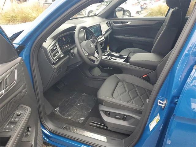 Photo of 2025 Blue Volkswagen Atlas Cross Sport