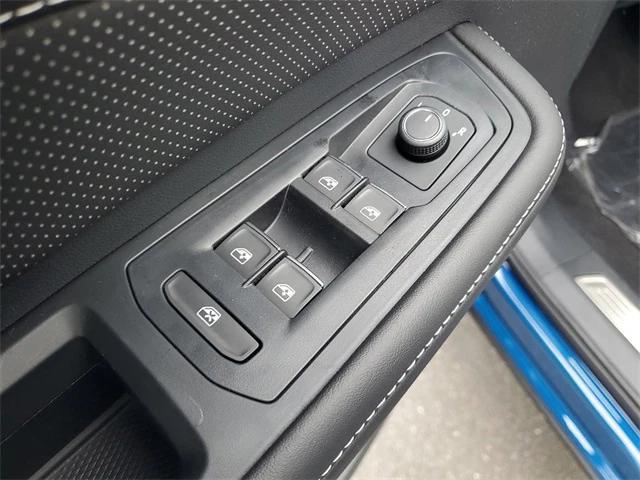Photo of 2025 Blue Volkswagen Atlas Cross Sport