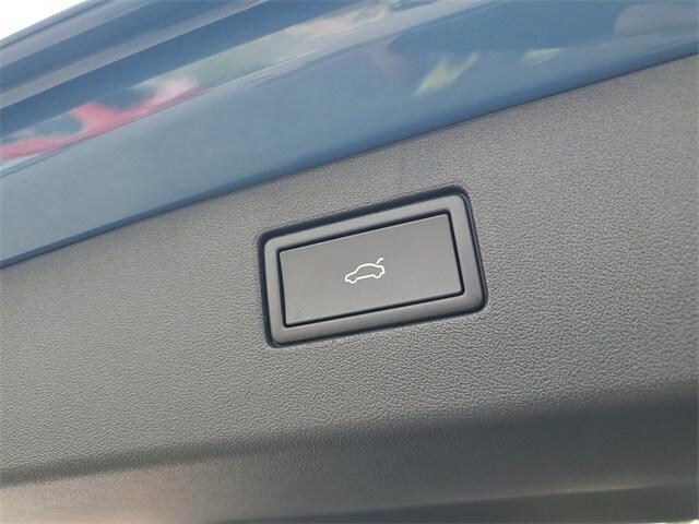 Photo of 2025 Monterey Blue Pearl Volkswagen Tiguan