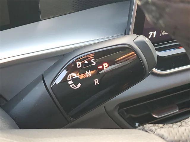 Photo of 2025 Platinum Gray Volkswagen Tiguan