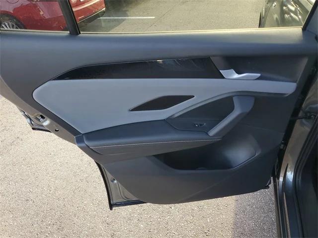 Photo of 2025 Platinum Gray Volkswagen Tiguan