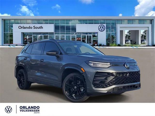 Photo of 2025 Platinum Gray Volkswagen Tiguan